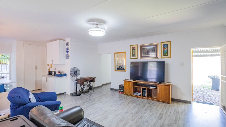 3 Bedroom Property for Sale in Bodorp North West